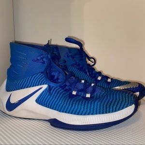 Nike Zoom Clear Out Basketball/Athletic Shoes